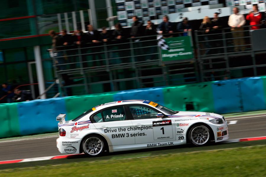  BMW 320si WTCC (E90) 2006 года  (фото 21 из 39)